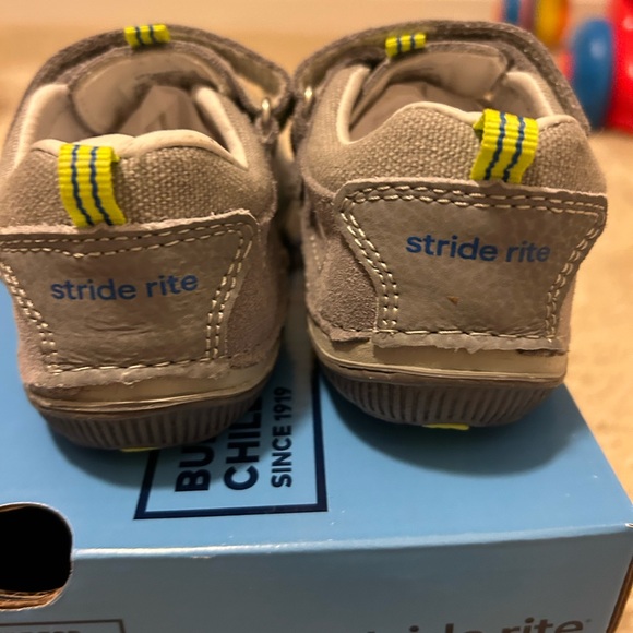 Stride Rite SRT Toddler Boys Reggie Sandal - Picture 4 of 6